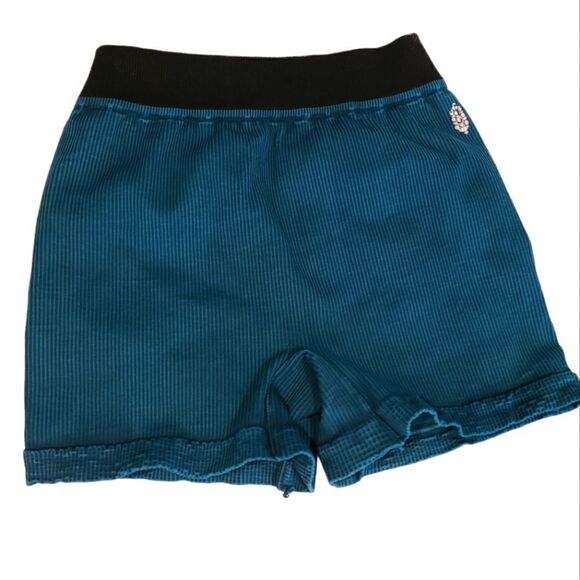 FP Movement Pranja Shorts, Alaskan Night High-Rise | XL - Picture 2 of 9